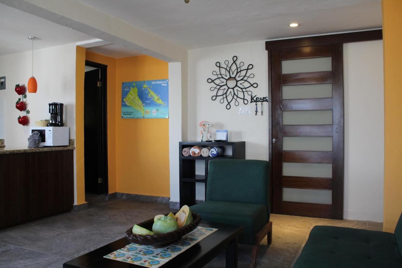 Cande'S Apartments Isla Mujeres Ngoại thất bức ảnh