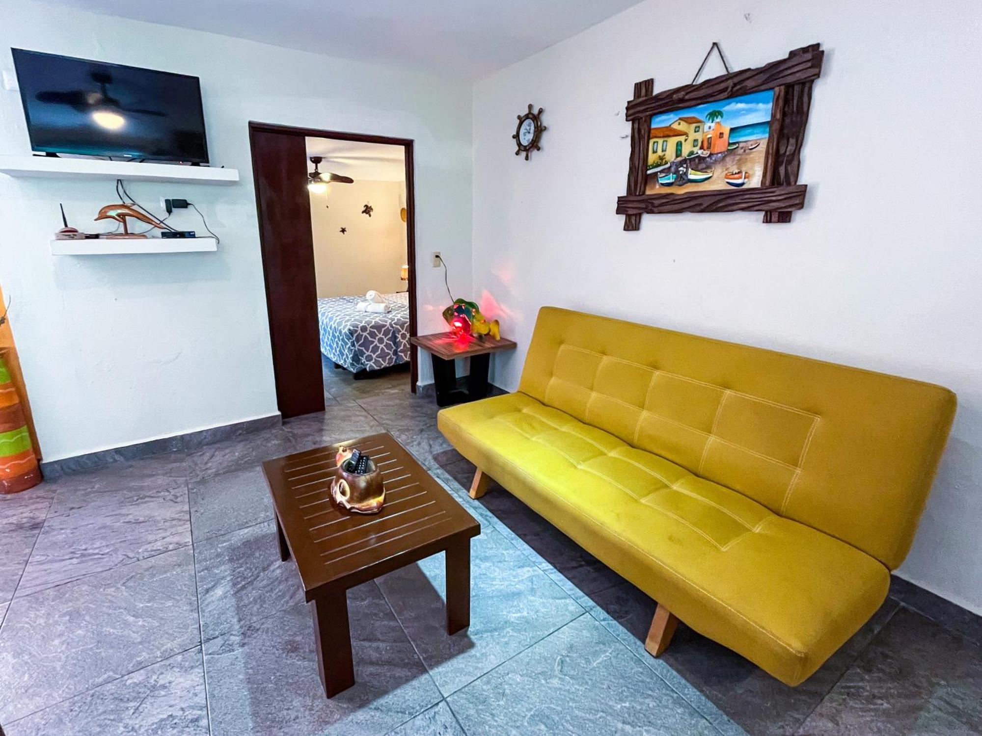 Cande'S Apartments Isla Mujeres Ngoại thất bức ảnh