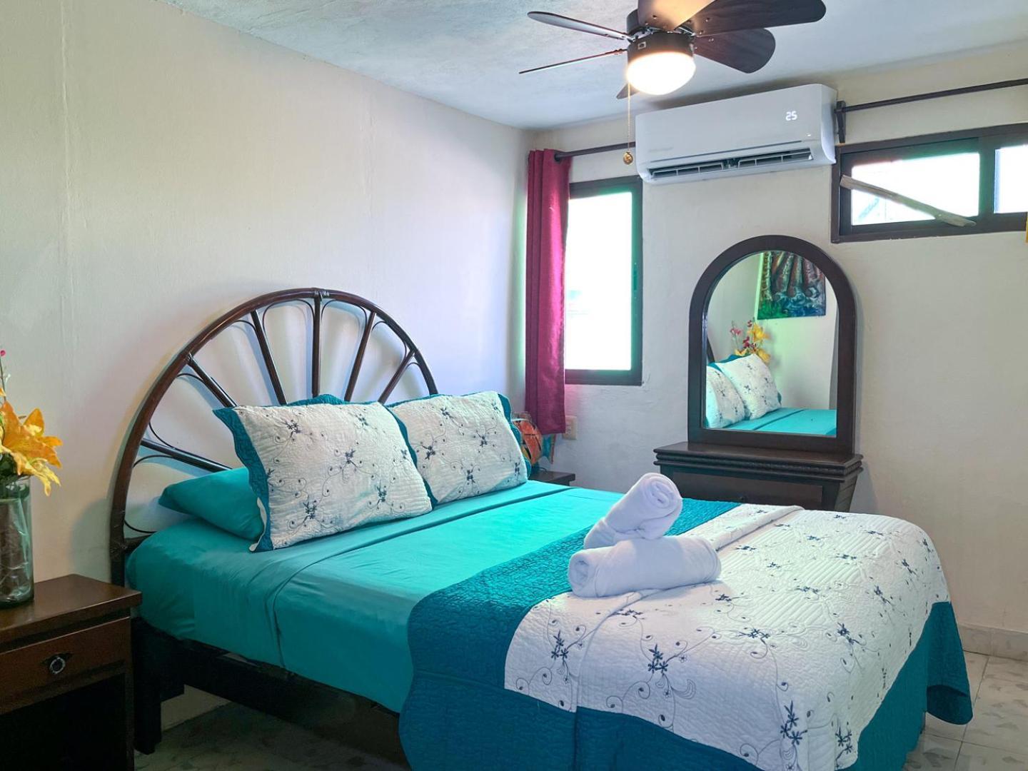 Cande'S Apartments Isla Mujeres Ngoại thất bức ảnh