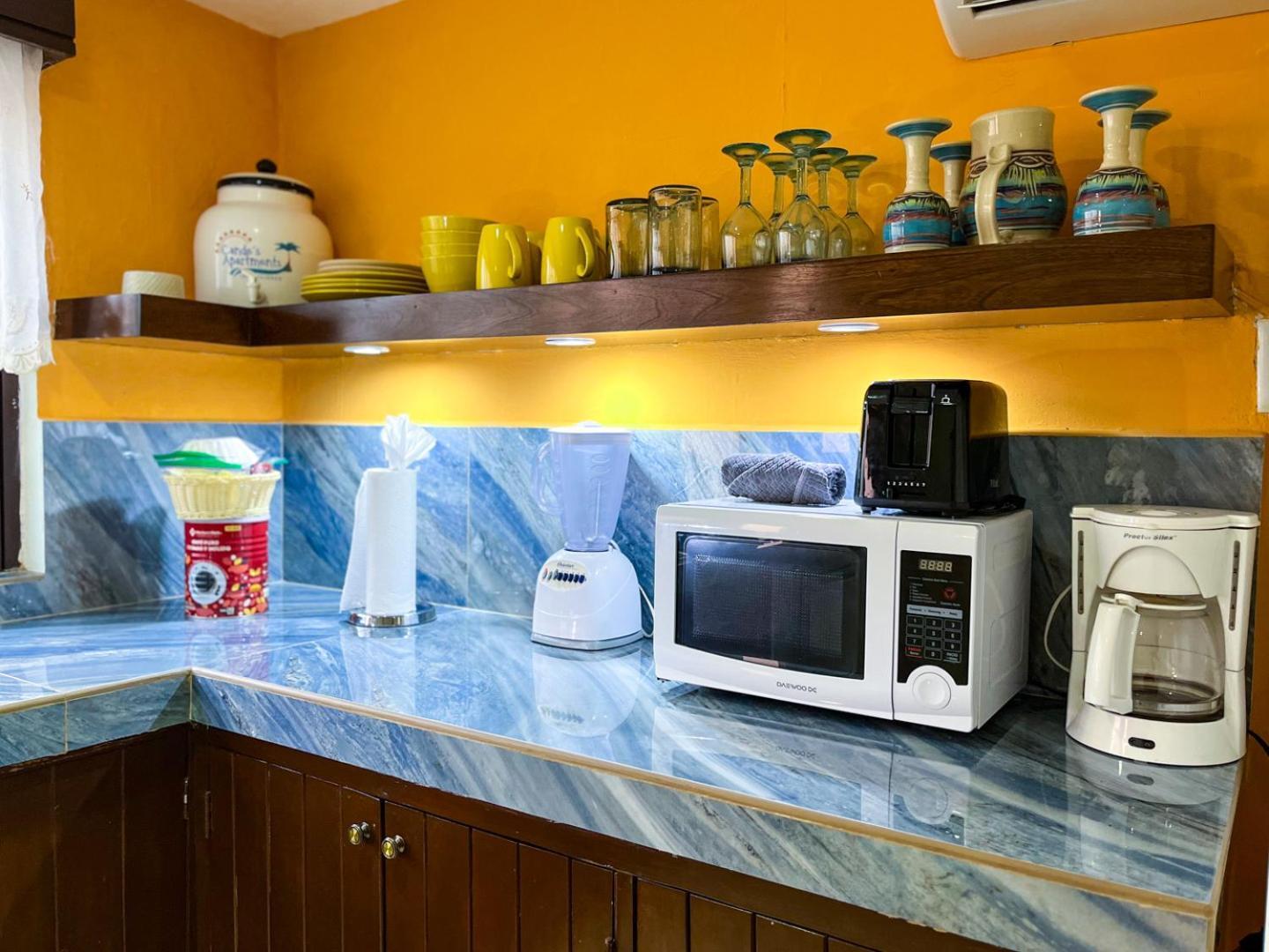 Cande'S Apartments Isla Mujeres Ngoại thất bức ảnh