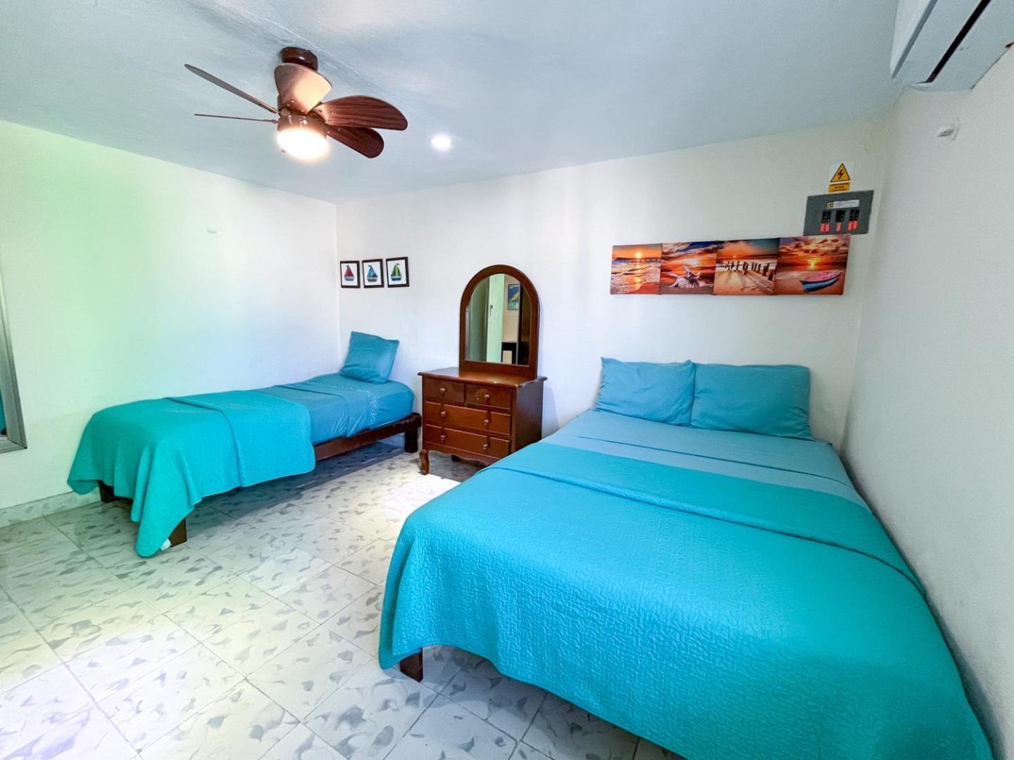 Cande'S Apartments Isla Mujeres Ngoại thất bức ảnh